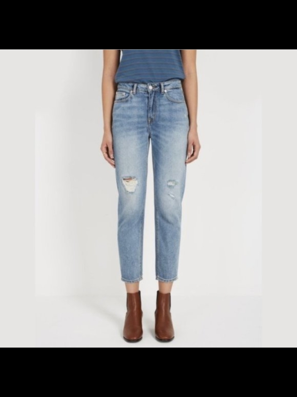 Frank And Oak Womens 26 Billie Relaxed Light Wash Distressed High-Rise Jeans